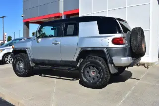 Toyota FJ Cruiser 2007 4dr SUV 4WD (4L V6 5A)