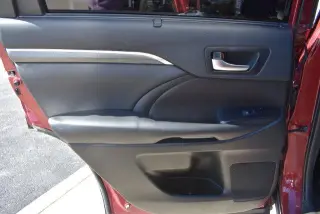 Toyota Highlander 2019 AWD SE 4dr SUV