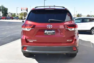 Toyota Highlander 2019 AWD SE 4dr SUV