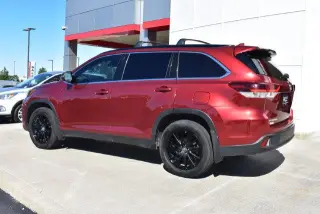 Toyota Highlander 2019 AWD SE 4dr SUV
