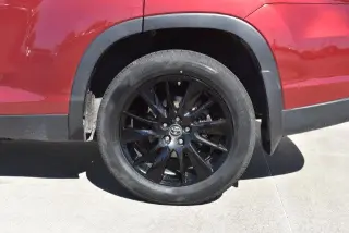Toyota Highlander 2019 AWD SE 4dr SUV