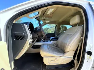 Ford F-150 2018 4x4 Lariat 4dr SuperCrew 5.5 ft. SB