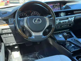 Lexus ES 350 2013 4dr Sedán