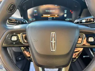 Lincoln Corsair 2023 AWD Estándar 4p SUV