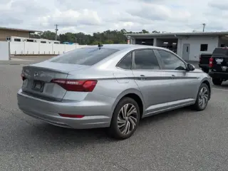 Volkswagen Jetta 2021 SEL 4p Sedan