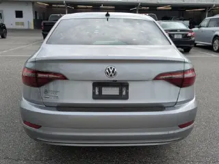 Volkswagen Jetta 2021 SEL 4p Sedan