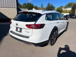 Buick Regal TourX 2019 AWD Base 4puertas Wagon