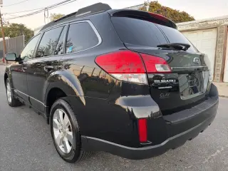Subaru Outback 2010