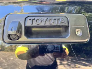 Toyota Tundra 2016