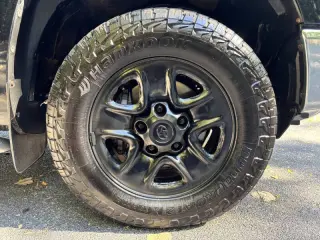 Toyota Tundra 2016