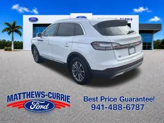 Lincoln Nautilus 2023 Estándar 4p SUV