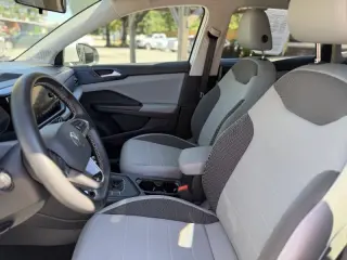 2022 Volkswagen Taos