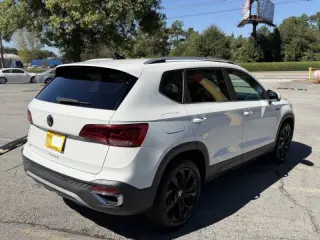 2022 Volkswagen Taos