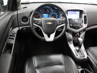 Chevrolet Cruze 2014 LTZ Automático 4 puertas Sedán con 1SJ