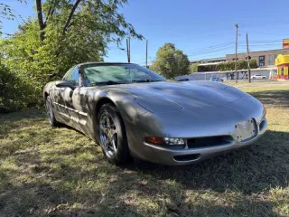Chevrolet Corvette 2000