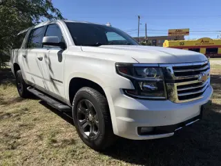 Chevrolet Suburban 2017