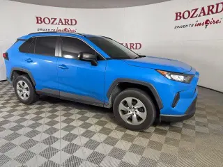Toyota RAV4 2019 LE 4dr SUV