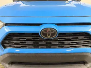 Toyota RAV4 2019 LE 4dr SUV