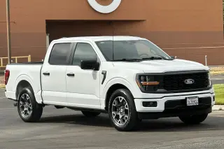 Ford F-150 2024 4x2 STX 4dr SuperCrew 5.5 ft. SB