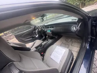 Chevrolet Camaro 2011