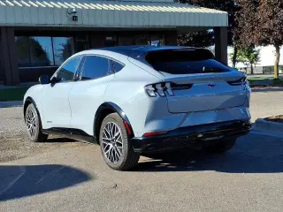 Ford Mustang Mach-E 2024 AWD Premium 4dr SUV