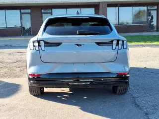 Ford Mustang Mach-E 2024 AWD Premium 4dr SUV