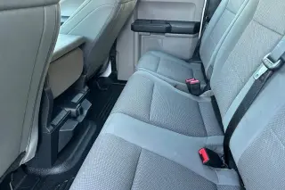 Ford F-250 Super Duty 2022 4x2 XL 4dr SuperCab 6.8 ft. SB Pickup