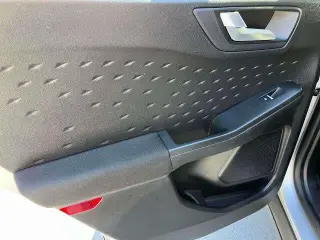 Ford Escape 2020 AWD SE 4dr SUV