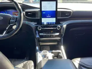 Ford Explorer 2022 AWD Platinum 4dr SUV