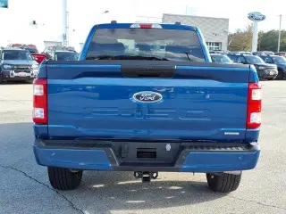 Ford F-150 2023 4x4 XL 4dr SuperCab 6.5 ft. SB