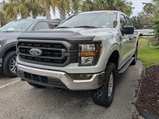 Ford F-150 2023 4x4 XLT 4 puertas SuperCrew 5.5 pies SB