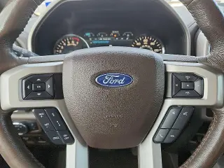 Ford F-150 2019 4x4 King Ranch 4 puertas SuperCrew 5.5 pies