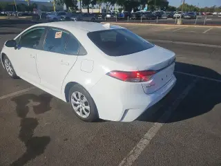 Toyota Corolla 2024 LE 4dr Sedan