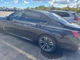 Serie 7 BMW 2022 AWD 750i xDrive 4p Sedán