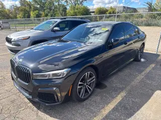 Serie 7 BMW 2022 AWD 750i xDrive 4p Sedán