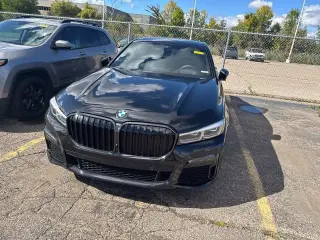 Serie 7 BMW 2022 AWD 750i xDrive 4p Sedán
