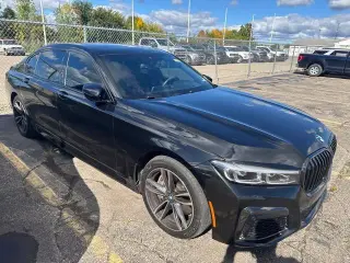 Serie 7 BMW 2022 AWD 750i xDrive 4p Sedán