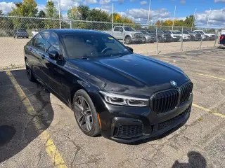 Serie 7 BMW 2022 AWD 750i xDrive 4p Sedán