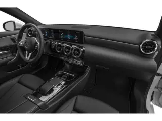 Clase A Mercedes-Benz 2020 AWD A 220 4MATIC 4p Sedan