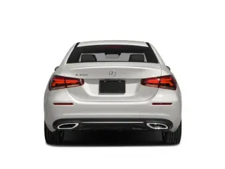 Clase A Mercedes-Benz 2020 AWD A 220 4MATIC 4p Sedan