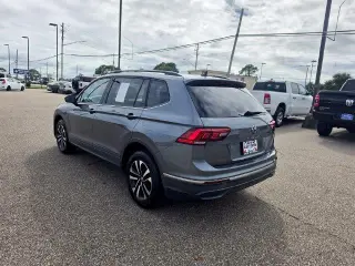 Volkswagen Tiguan 2023 4MOTION S 4dr SUV AWD