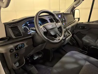 Ford Transit 2025 250 3dr SWB Tech Cargo Van