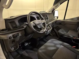 Ford Transit 2025 250 3dr LWB Low Roof Cargo Van