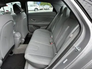 Hyundai ELANTRA 2025 SEL Sport 4dr Sedan