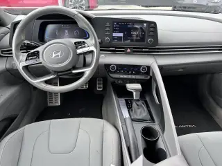 Hyundai ELANTRA 2025 SEL Sport 4dr Sedan