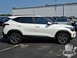 Kia Seltos 2024 AWD S 4dr SUV