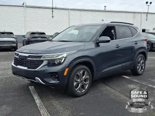 Kia Seltos 2024 AWD S 4p SUV