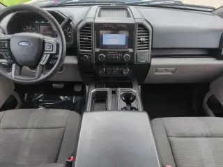 Ford F-150 2019 4x4 XL 4p SuperCab 5.5 ft. CA