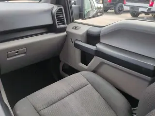 Ford F-150 2019 4x4 XL 4p SuperCab 5.5 ft. CA
