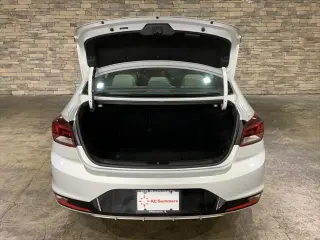 Hyundai ELANTRA 2019 SEL 4dr Sedán